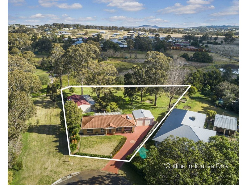 15 Merrygrove Court, Highfields QLD 4352