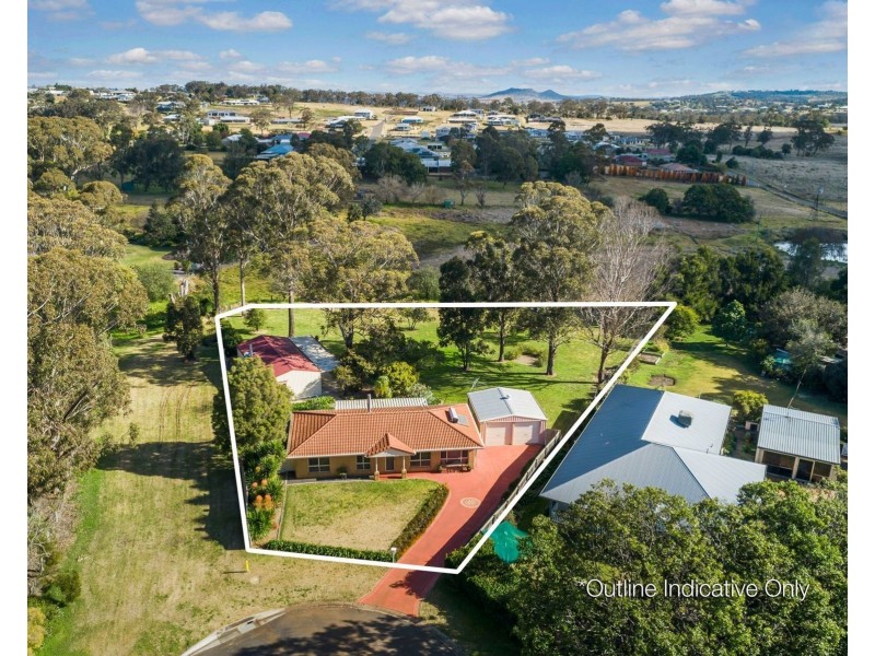 15 Merrygrove Court, Highfields QLD 4352