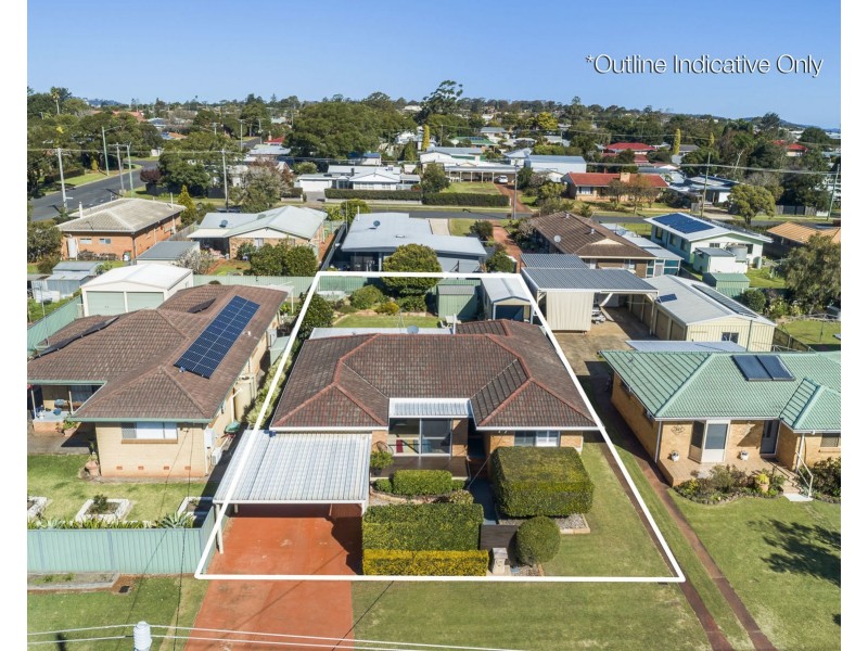 22 Matthews Street, Harristown QLD 4350