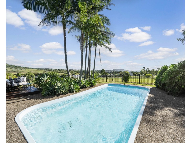 31 Treeline Drive, Gowrie Junction QLD 4352