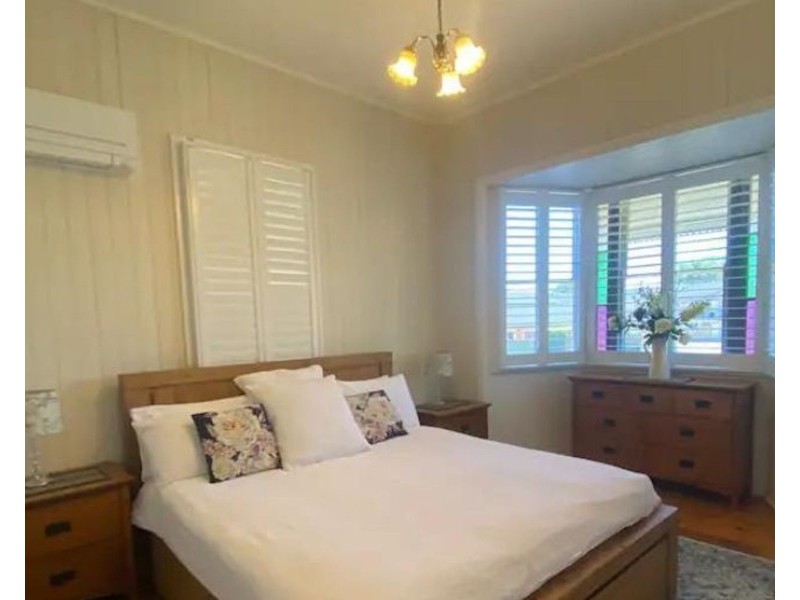 18 Stephen Street, South Toowoomba QLD 4350
