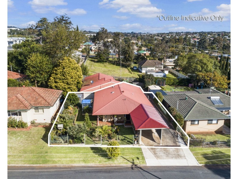 1/4 Dora Street, South Toowoomba QLD 4350