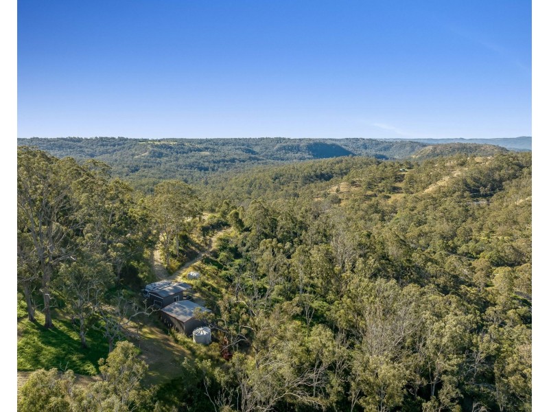 1 Vayro Road, Blue Mountain Heights QLD 4350
