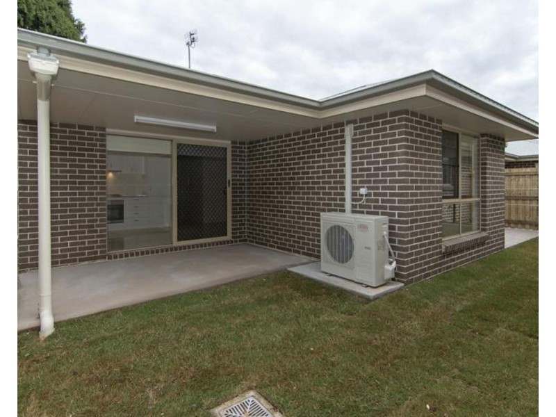 2/82b Long Street, Rangeville QLD 4350