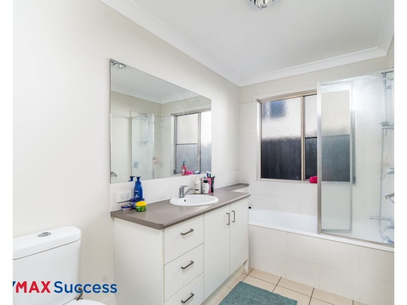 2/82b Long Street, Rangeville QLD 4350