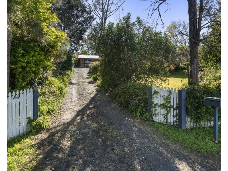 24 Tranter Street, Top Camp QLD 4350