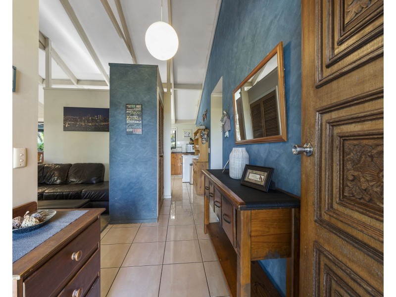 24 Tranter Street, Top Camp QLD 4350