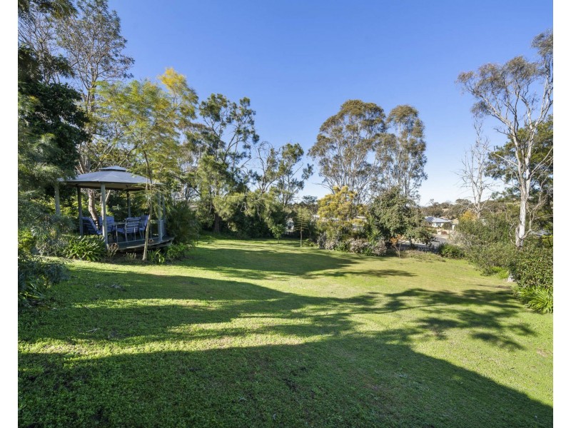 24 Tranter Street, Top Camp QLD 4350