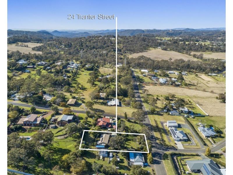 24 Tranter Street, Top Camp QLD 4350