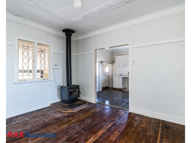 108 Ruthven Street, Harlaxton QLD 4350