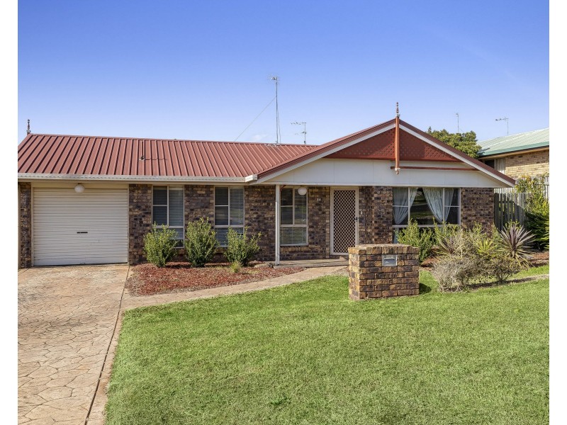 14 Dalzell Crescent, Darling Heights QLD 4350