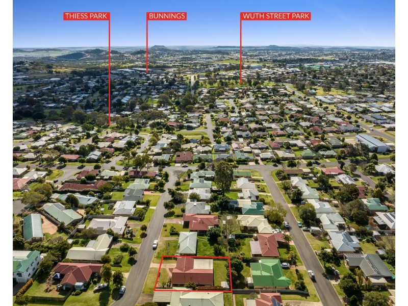 14 Dalzell Crescent, Darling Heights QLD 4350