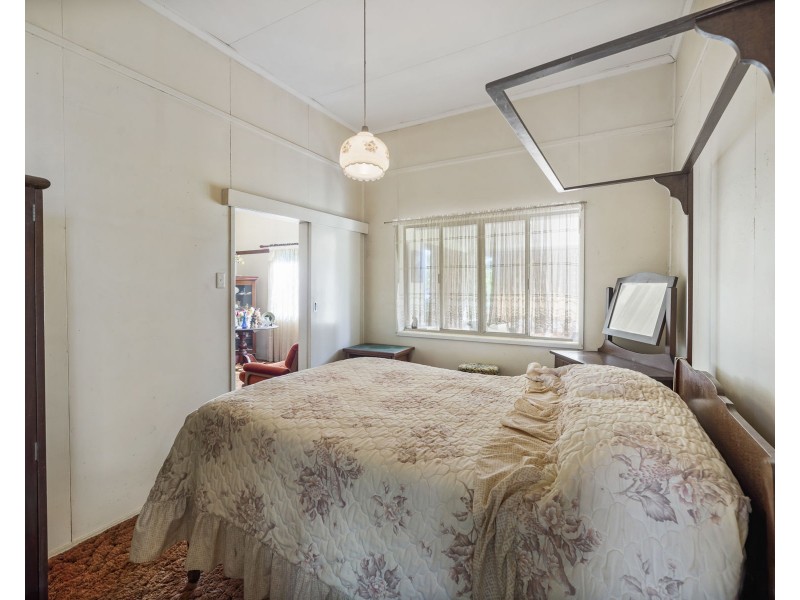232 Geddes Street, Centenary Heights QLD 4350