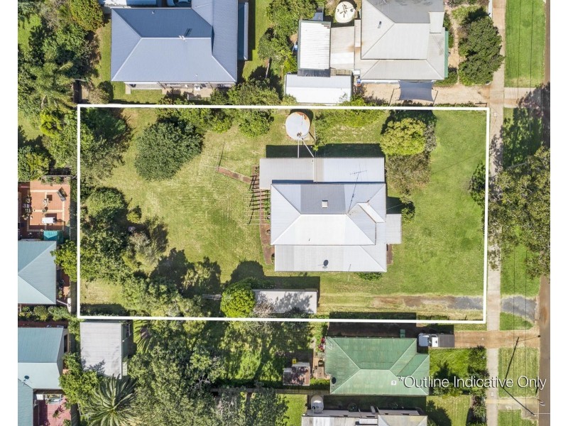232 Geddes Street, Centenary Heights QLD 4350