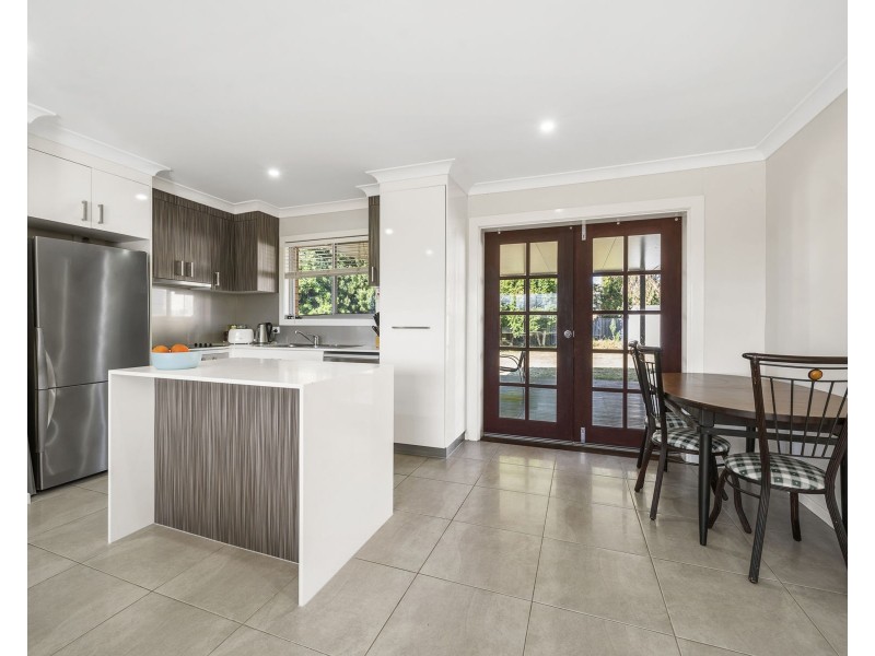 12 Merino Street, Harristown QLD 4350