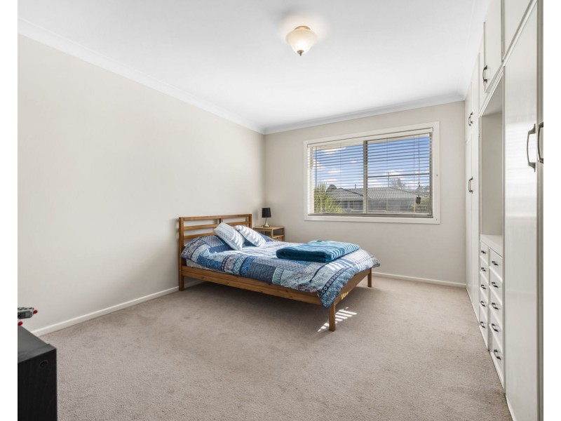 12 Merino Street, Harristown QLD 4350
