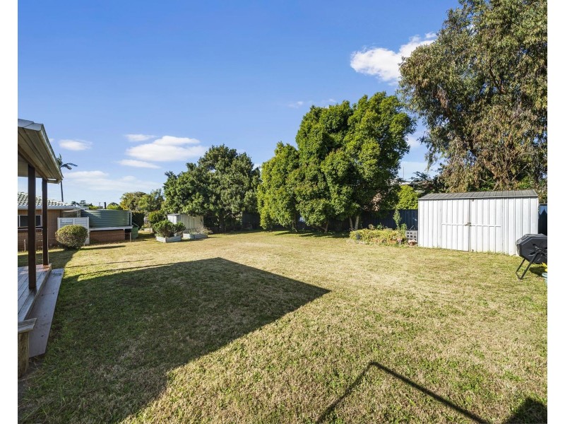 12 Merino Street, Harristown QLD 4350