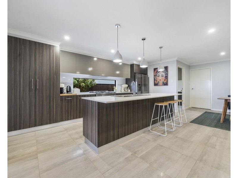 4 Hancock Circuit, Kleinton QLD 4352