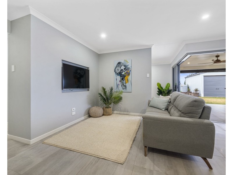 4 Hancock Circuit, Kleinton QLD 4352