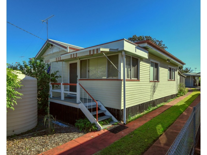 63 Long Street, Rangeville QLD 4350