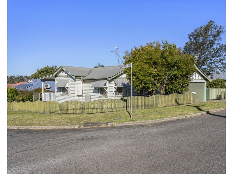 6 Searle Street, South Toowoomba QLD 4350