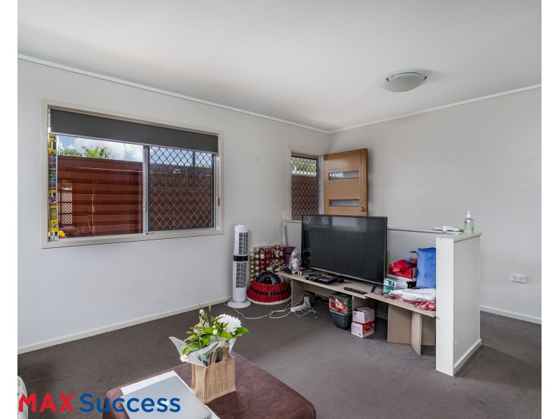 3/267a Geddes Street, Centenary Heights QLD 4350