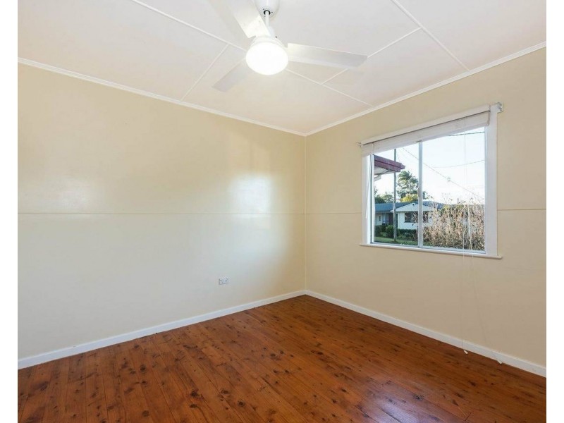 18 McNamara Street, Centenary Heights QLD 4350