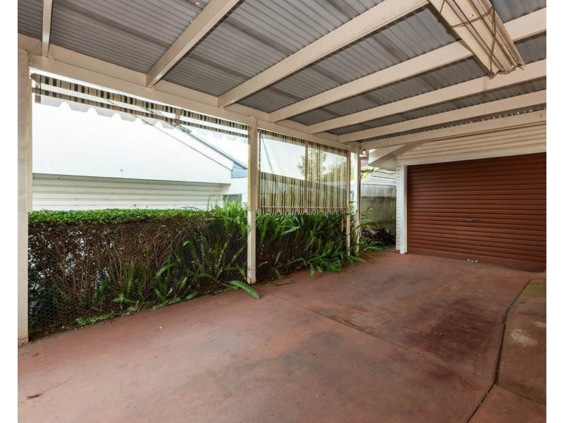 18 McNamara Street, Centenary Heights QLD 4350