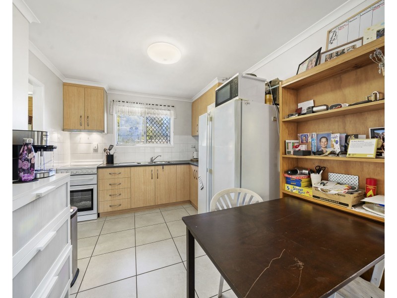 2 Dutton Street, South Toowoomba QLD 4350