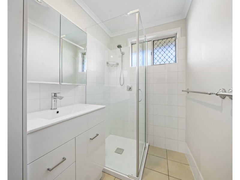 2 Dutton Street, South Toowoomba QLD 4350