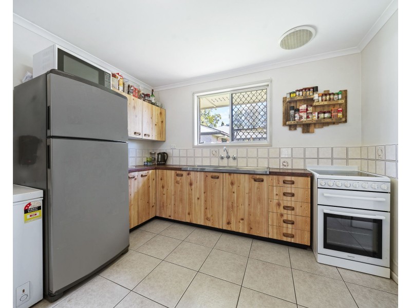 2 Dutton Street, South Toowoomba QLD 4350