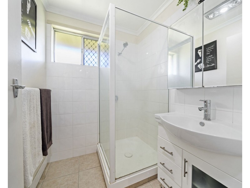 2 Dutton Street, South Toowoomba QLD 4350