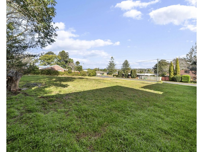22 Lovett Street, Rangeville QLD 4350