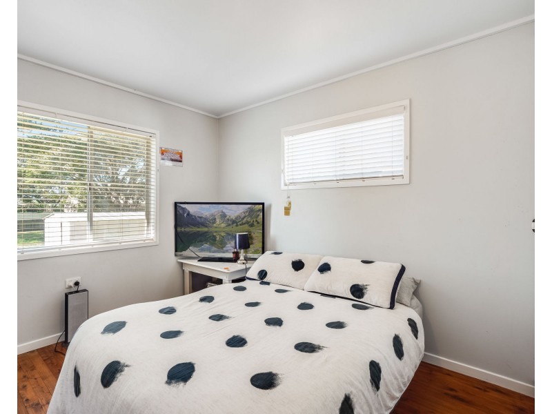 14 Doncaster Street, Newtown QLD 4350