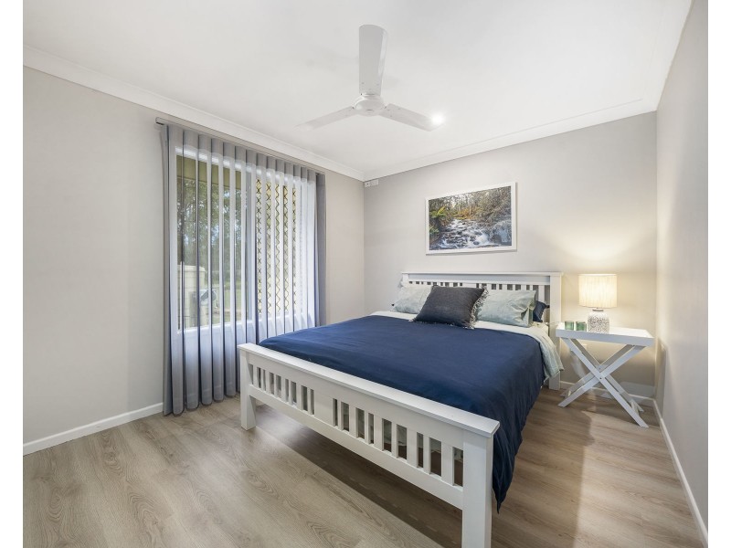 16 Mary Drive, Murphys Creek QLD 4352