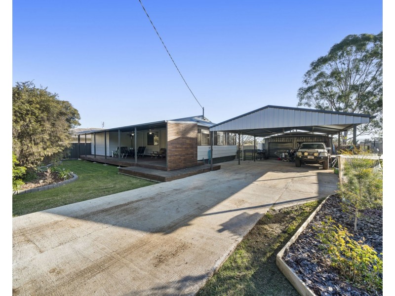 20 Lucy Street, Cambooya QLD 4358