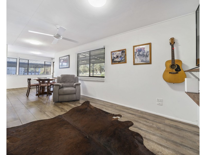 20 Lucy Street, Cambooya QLD 4358