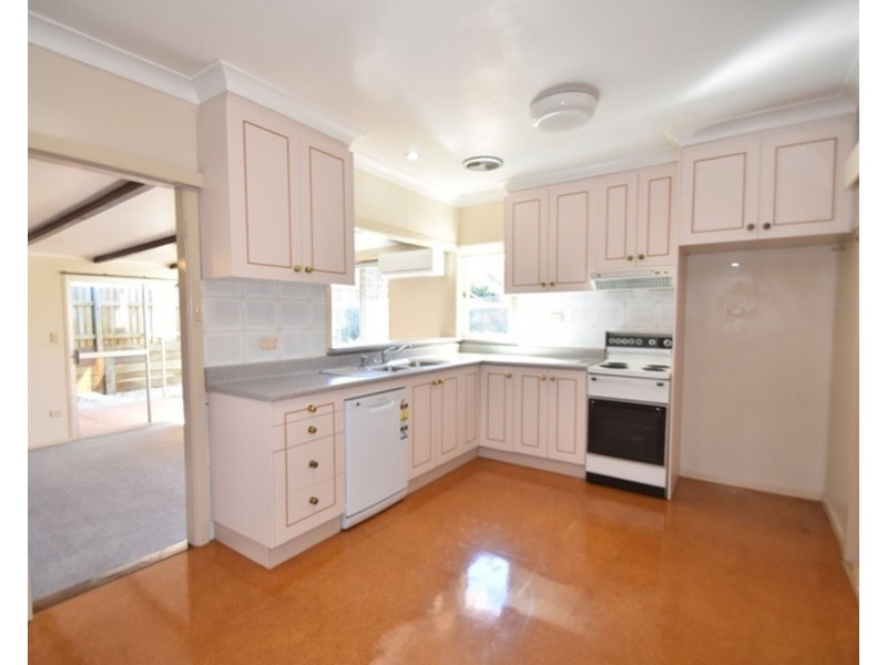 15 Ipswich Street, East Toowoomba QLD 4350