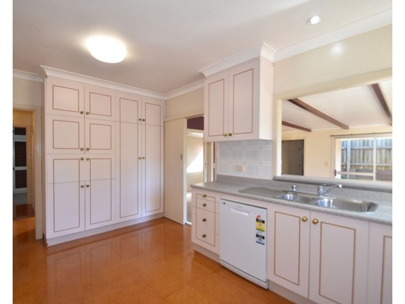 15 Ipswich Street, East Toowoomba QLD 4350
