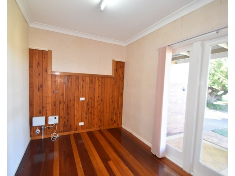 15 Ipswich Street, East Toowoomba QLD 4350
