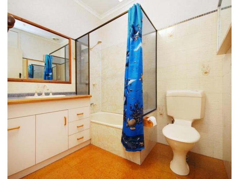 15 Ipswich Street, East Toowoomba QLD 4350