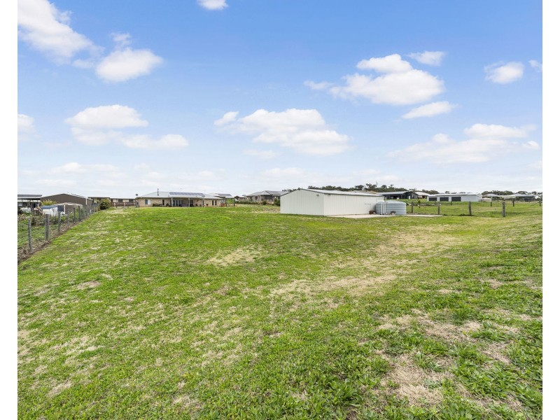 51 Southern Cross Drive, Kingsthorpe QLD 4400