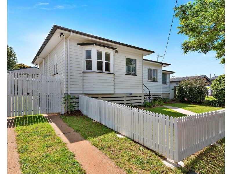 249 West Street, Harristown QLD 4350