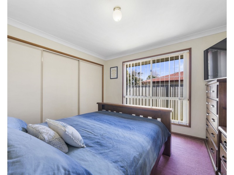 8 Alroe Court, Kearneys Spring QLD 4350