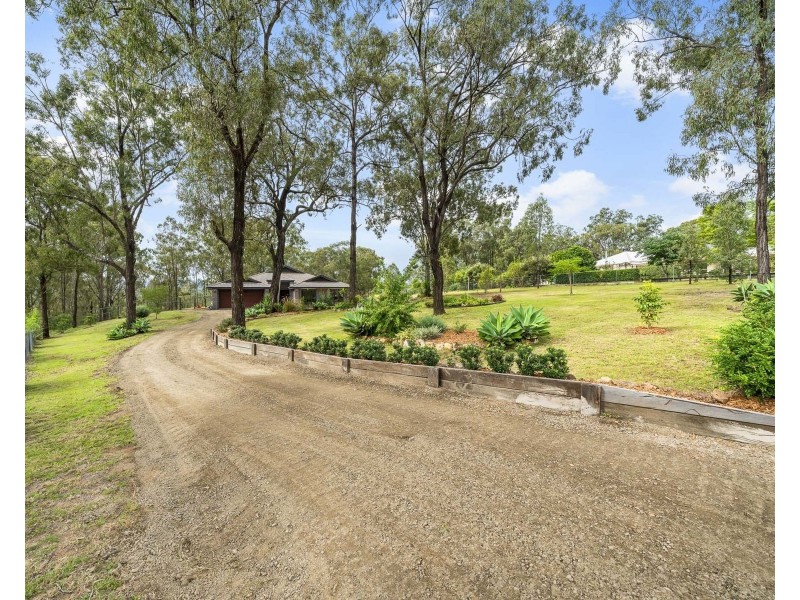 11 Jack Court, Murphys Creek QLD 4352