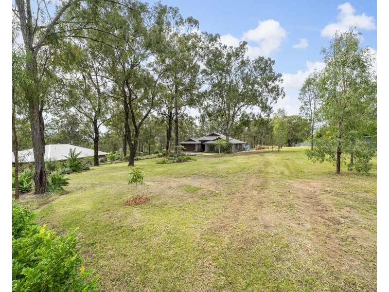 11 Jack Court, Murphys Creek QLD 4352