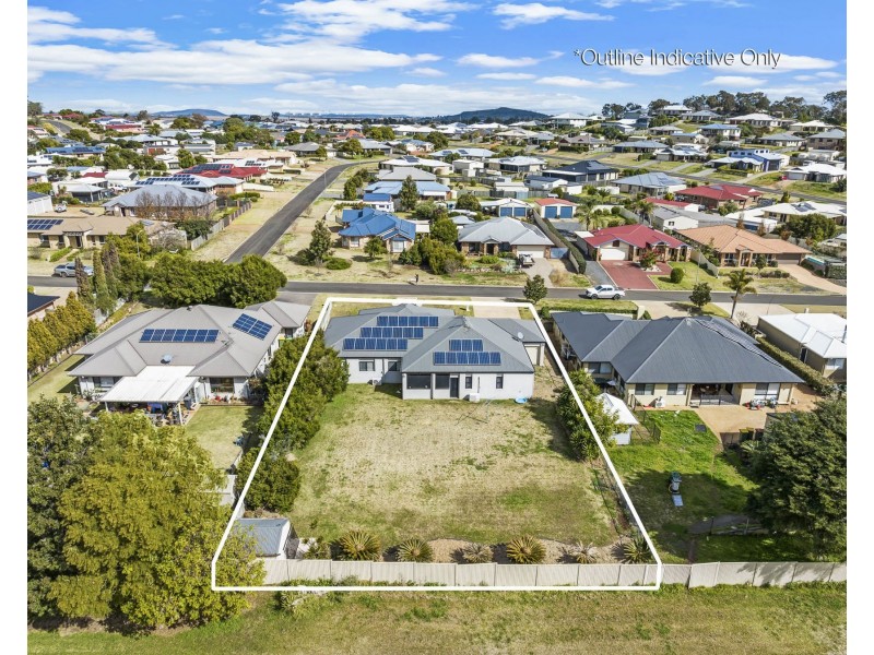 12 Tennyson Court, Westbrook QLD 4350