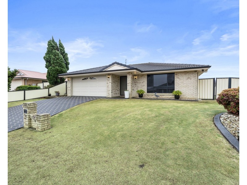 24 Patron Crescent, Glenvale QLD 4350