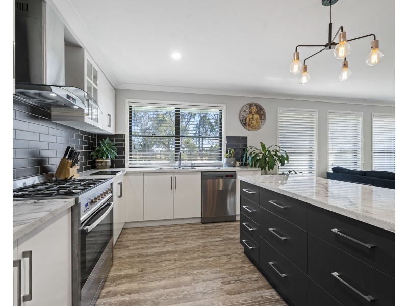 38 Steinberg Road, Highfields QLD 4352