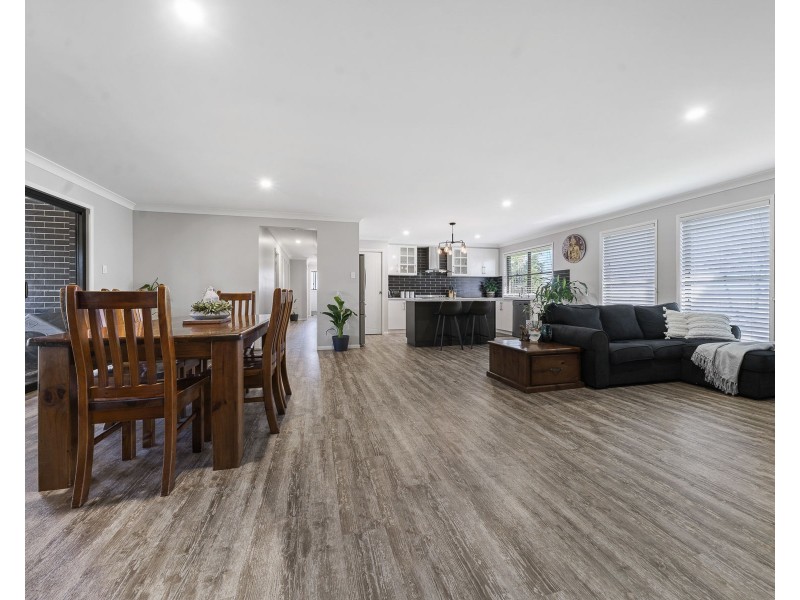 38 Steinberg Road, Highfields QLD 4352